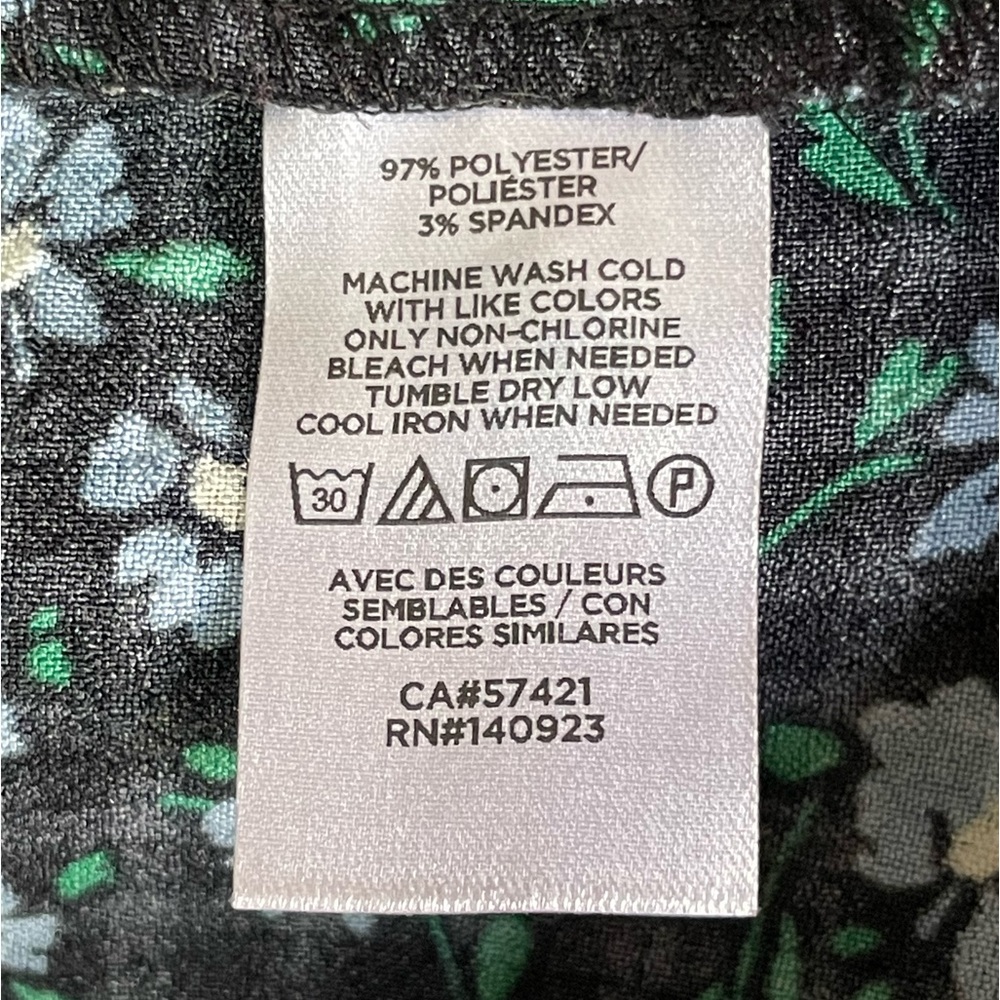 Loft Blouse SZ - L - Picture 5 of 5